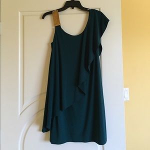LAST CALL: Betsy and Adam emerald green dress