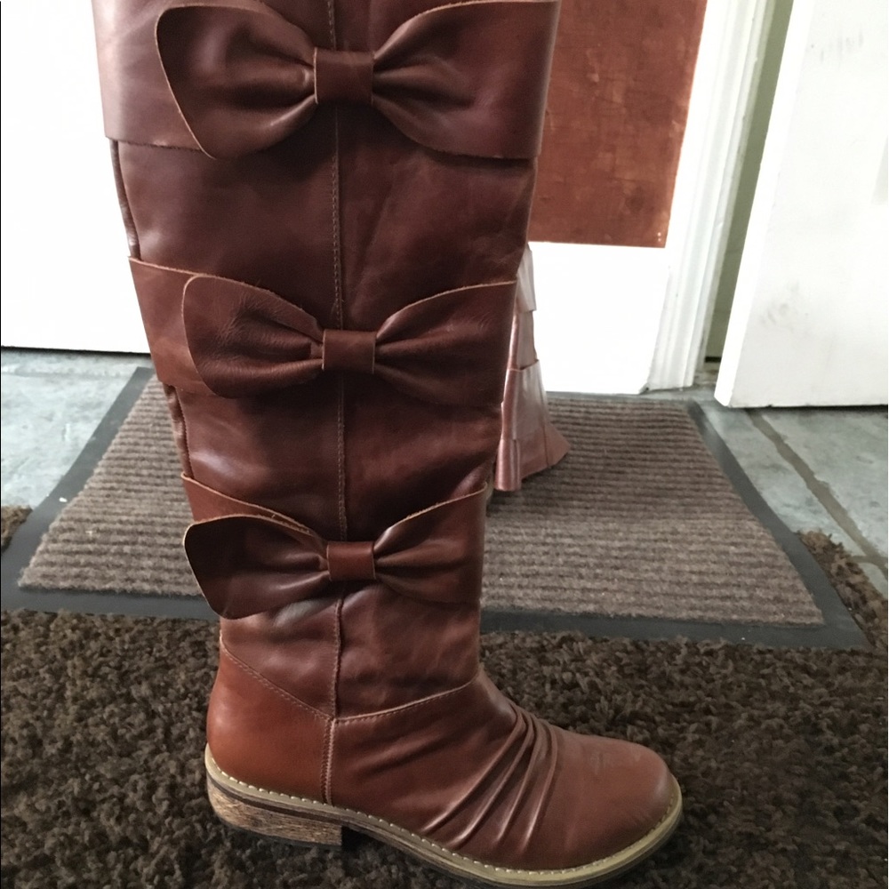 Lucky Penny Brown Boots Anthropology sz 6