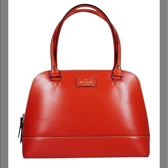 kate spade Handbags - KATE SPADE - Almost new red leather leather bag