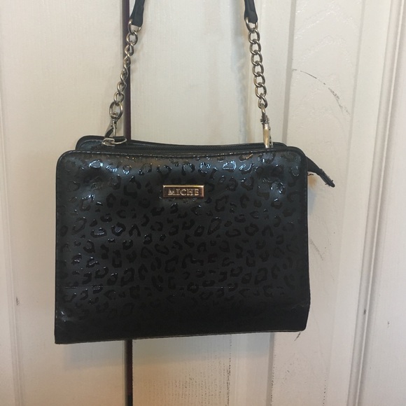 Miche Handbags - Black cheetah or Leapord patterned miche purse