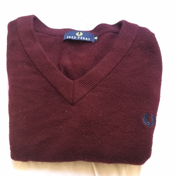 fred perry burgundy jumper
