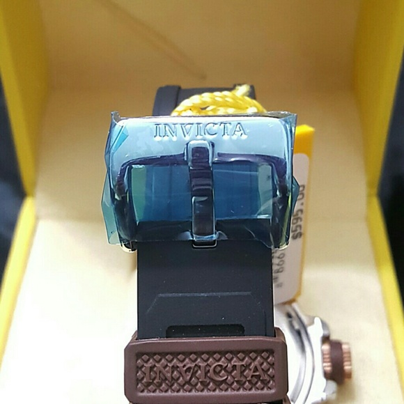 Big sale,NWT INVICTA WATCH (price is negotiable) - Picture 3 of 6