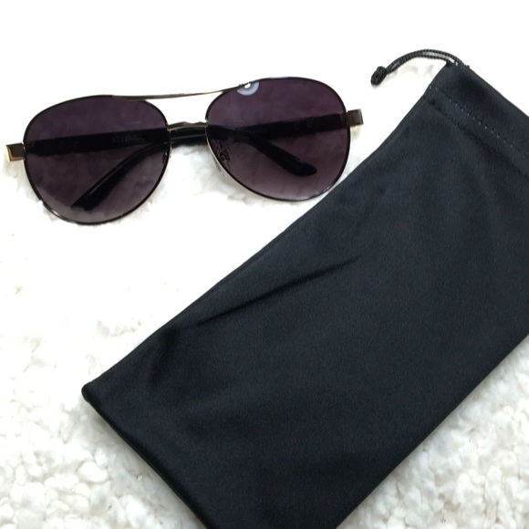 😎Kids gold trim black lens aviators - Picture 2 of 3