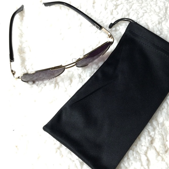 😎Kids gold trim black lens aviators - Picture 3 of 3