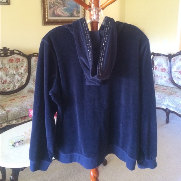 Jacket - Picture 2 of 3