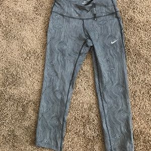 NW Nike running leggings