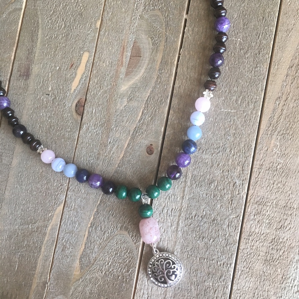 Energy Healing Bracelet With Flower Charm - Picture 4 of 6