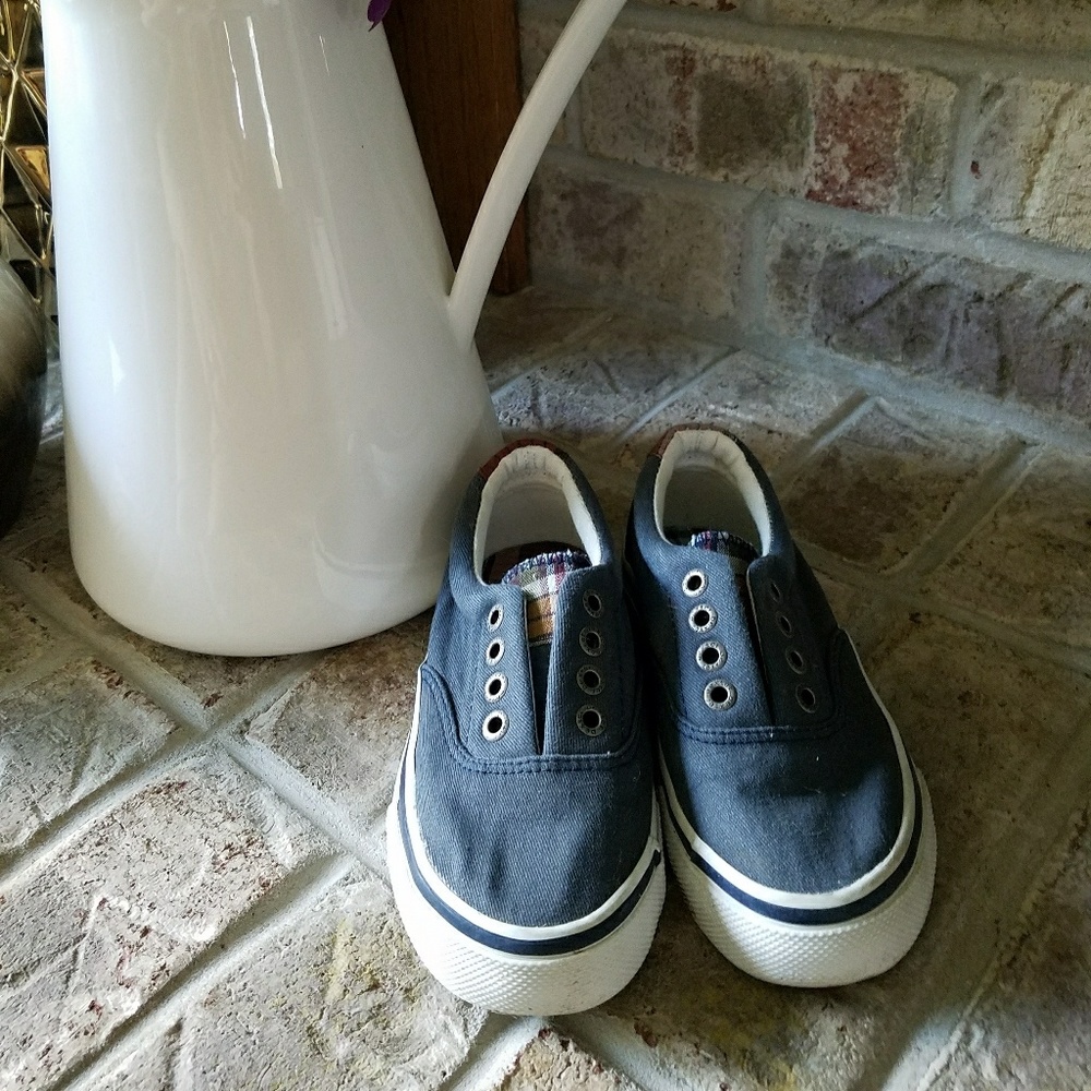 Boat shoes - Picture 2 of 3