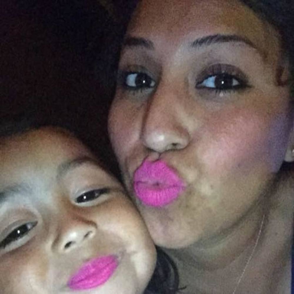 Meet your Posher, Sonia