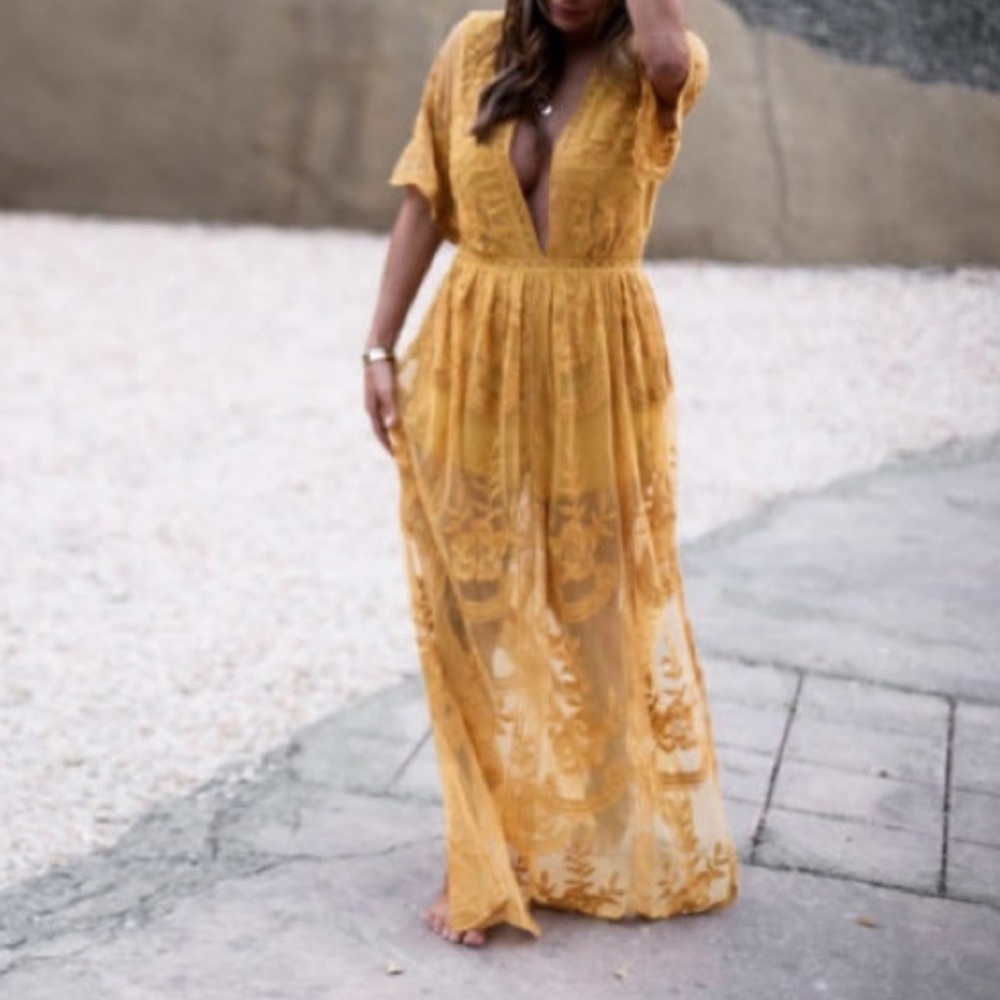 Long Gold Yellow Lace V-neck Maxi Dress NWT ๐ - Picture 2 of 6