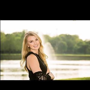 Meet your Posher, Madison