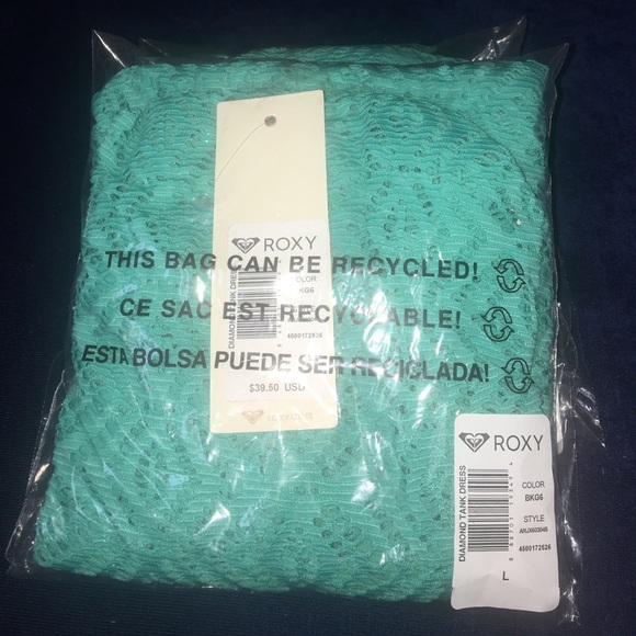 🆕Roxy Junior's Lacy Days Diamond Cover Up Dress - Picture 6 of 6