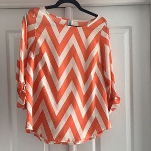 Chevron top