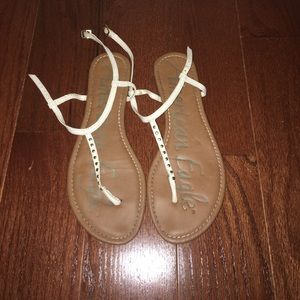 American Eagle Sandals