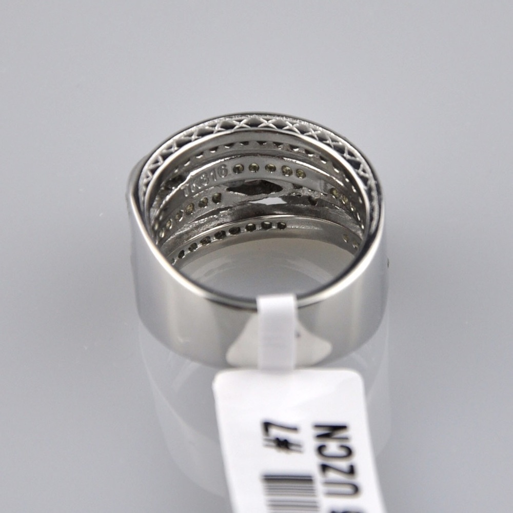 AAA Cubic Zirconia Stainless Steel Statement Ring - Picture 2 of 7