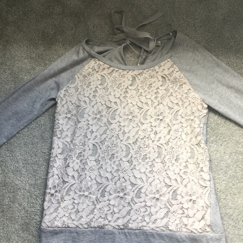 Lauren Conrad size S Floral Design Shirt