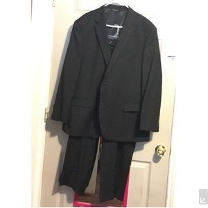 Men's suit