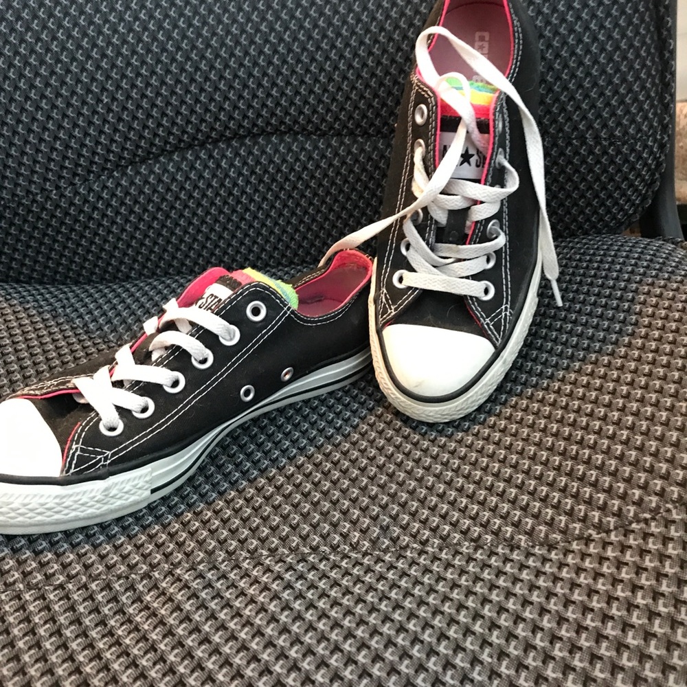 Black converse