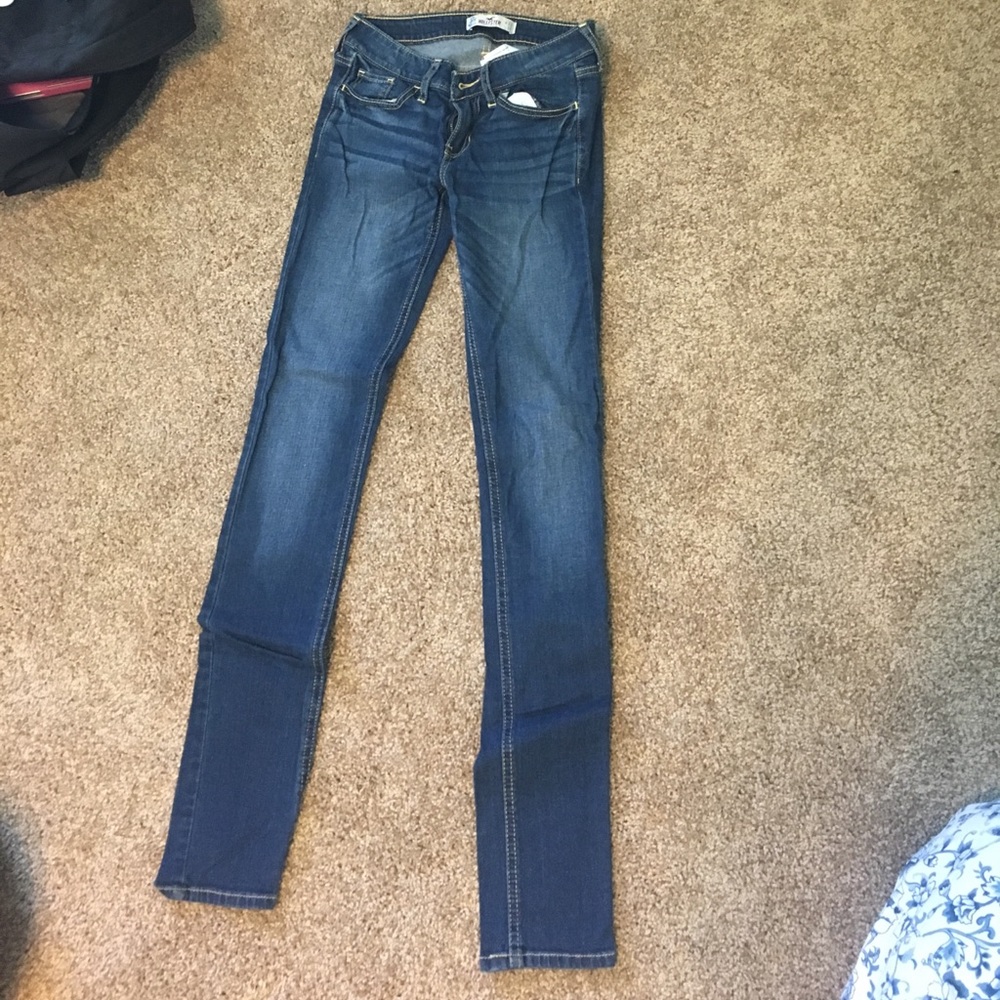 Hollister jeans