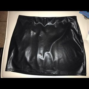 Express nylon and spandex skirt size M