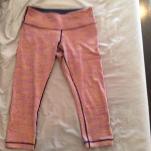 Lululemon size 8 crops