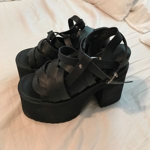 UNIF Julian Platforms