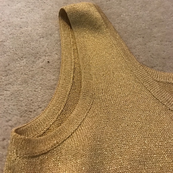 St John Gold Knit Tank - Picture 4 of 4