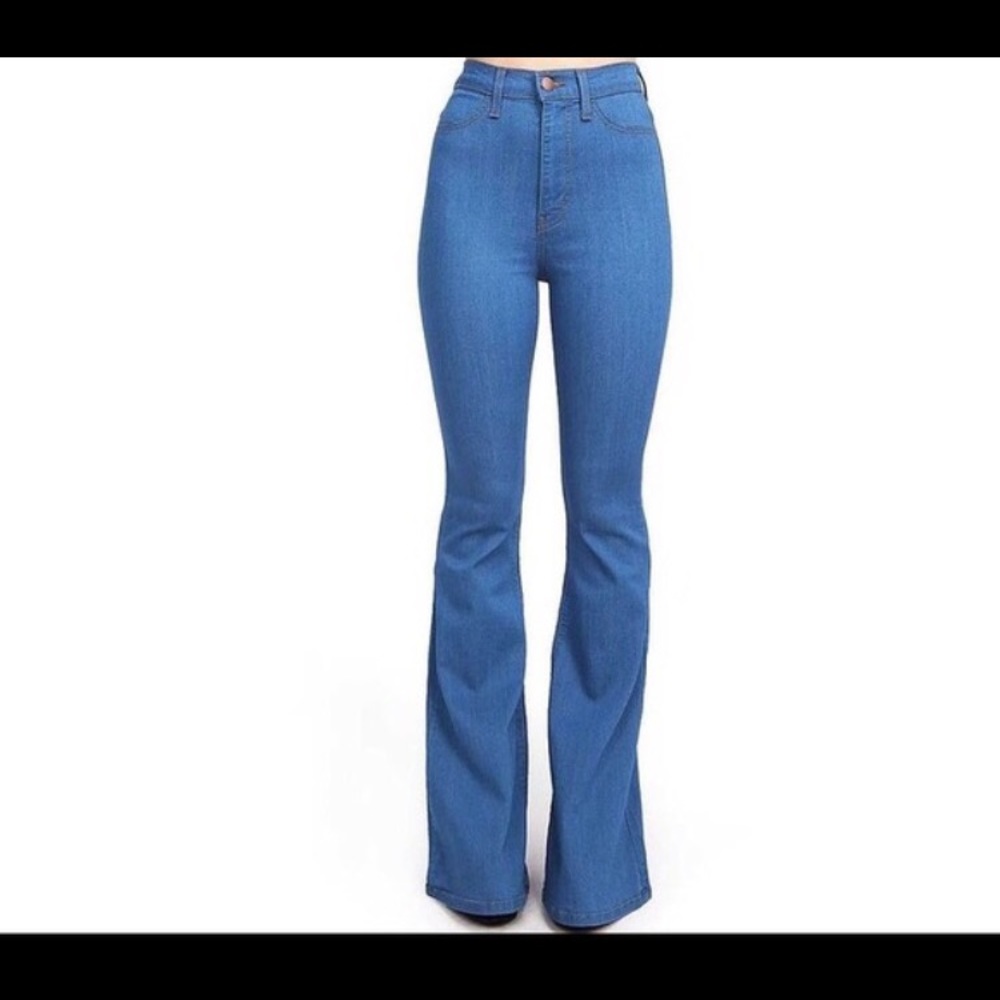 High waisted bell bottom jeans by Vibrant