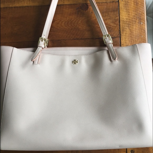 Tory Burch Handbags - Tory Butch Large Light Pink Tote