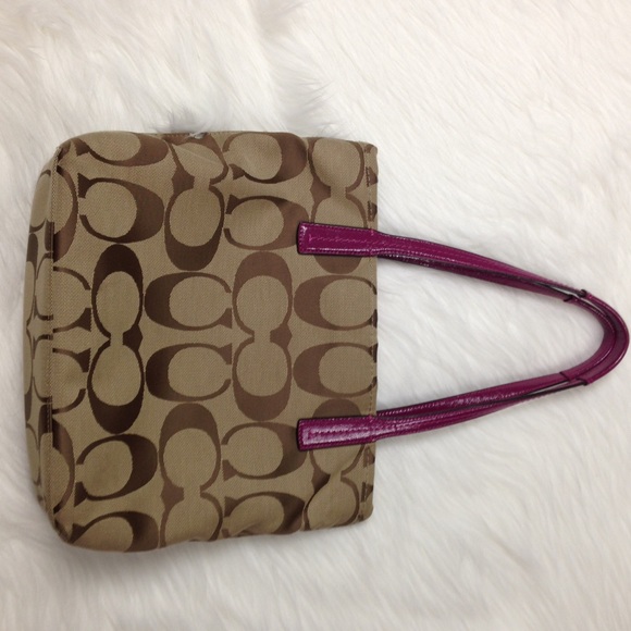 Coach S/S Tote -Passion Berry/Khaki - Picture 3 of 7