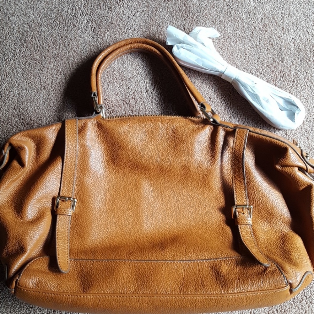 Sold....🚫🚫Ora delphine satchel 🚫🚫 Sold...