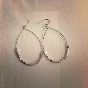 Open oval block earrings