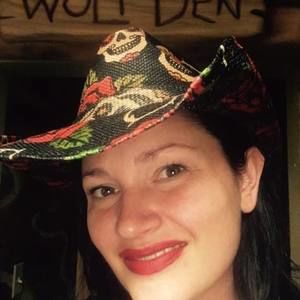 Meet your Posher, Amelia