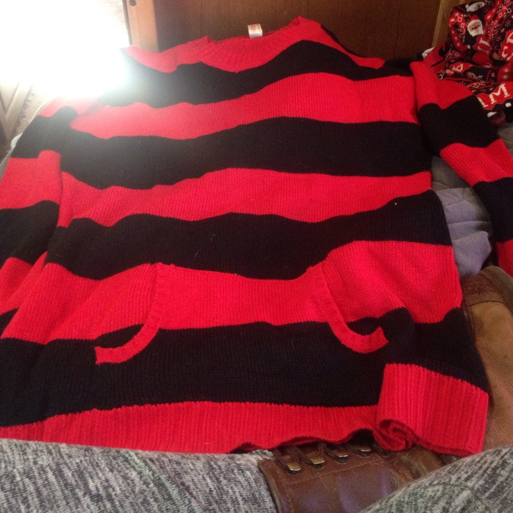 Long sleeve thick shirt with front pocket