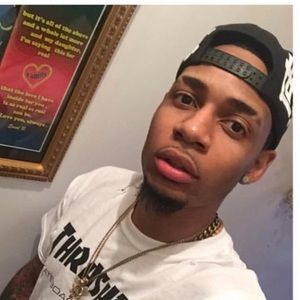 Meet your Posher, Dillon