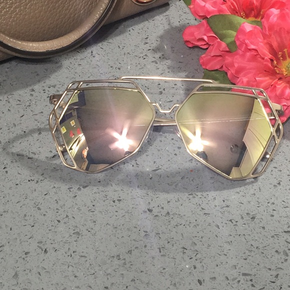 "Rosita" Rose Gold Double Diamond Geo Hex Aviators - Picture 2 of 4