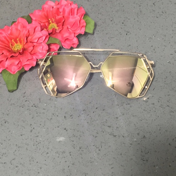 "Rosita" Rose Gold Double Diamond Geo Hex Aviators - Picture 3 of 4