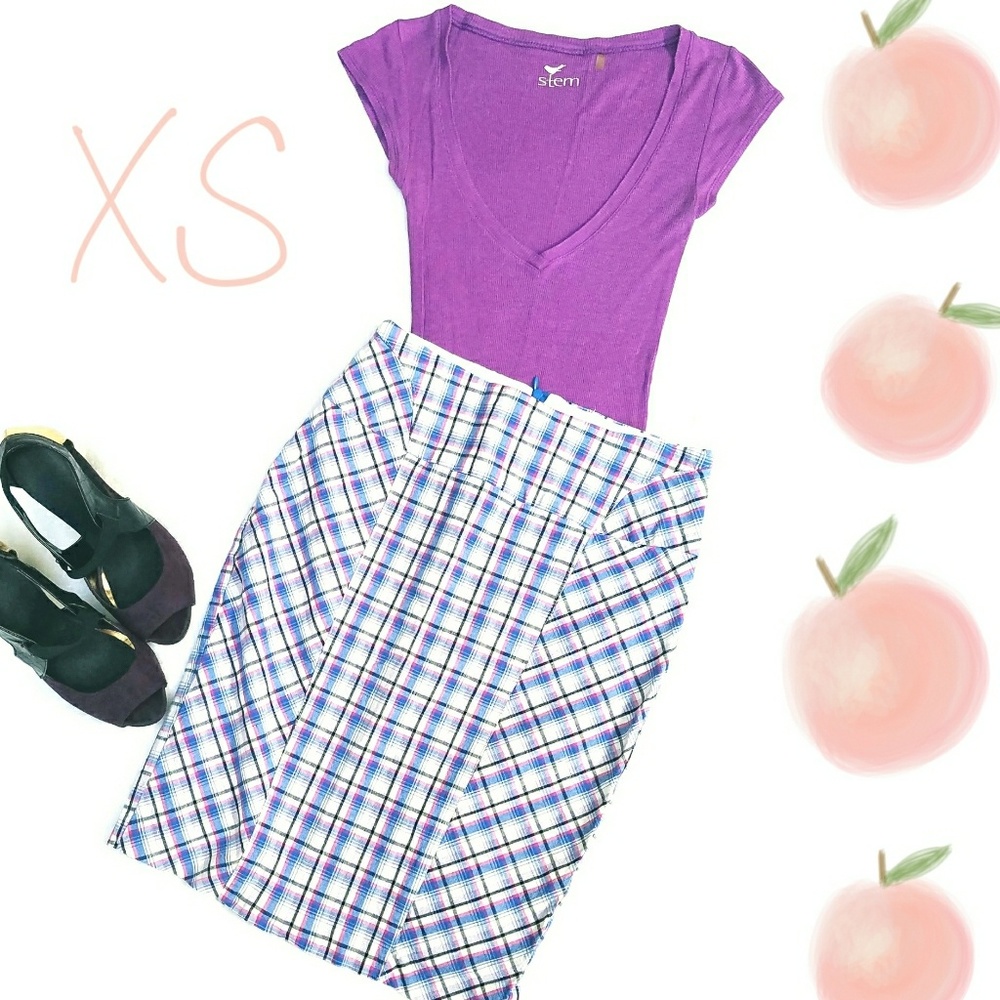 Pencil skirt & stretchy purple tee