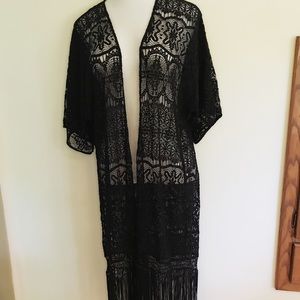 H&M black lace shawl - M