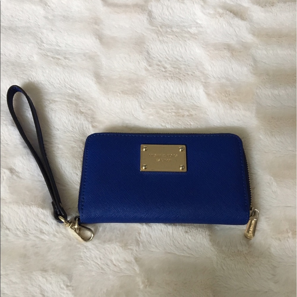 Michael Kors wallet/wristlet