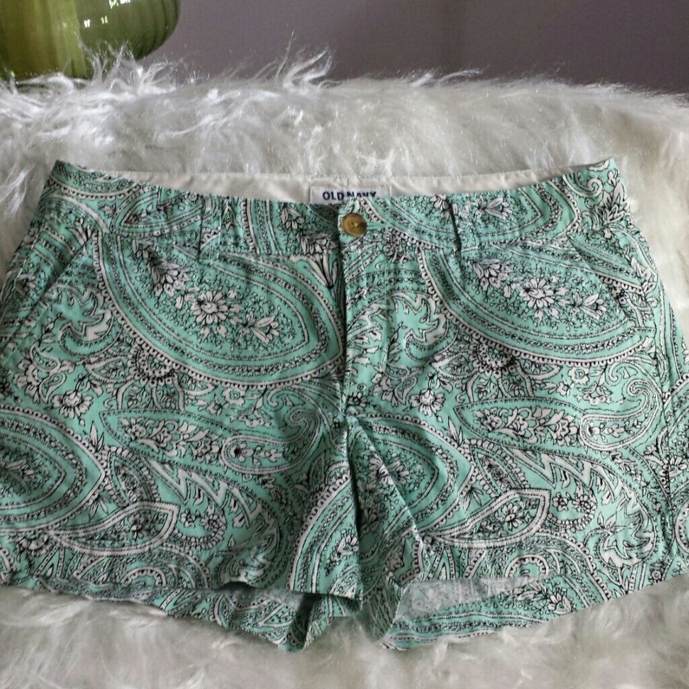 Old Navy shorts