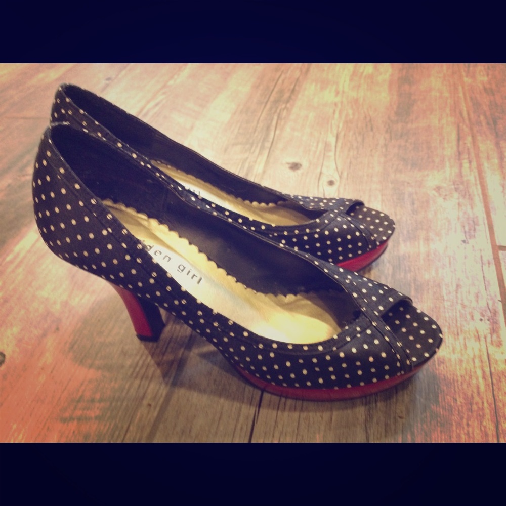 Madden Girl glam heels size 6 1/2
