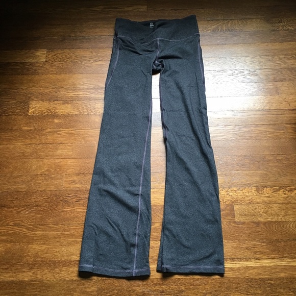GAP Pants - Gap Gflex heathered gray workout pants GAP Pants - Gap Gflex heathered gray workout pants