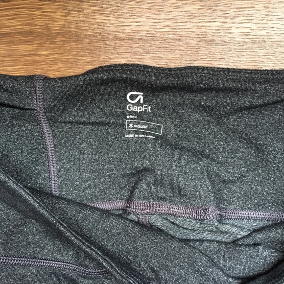 GAP Pants - Gap Gflex heathered gray workout pants GAP Pants - Gap Gflex heathered gray workout pants