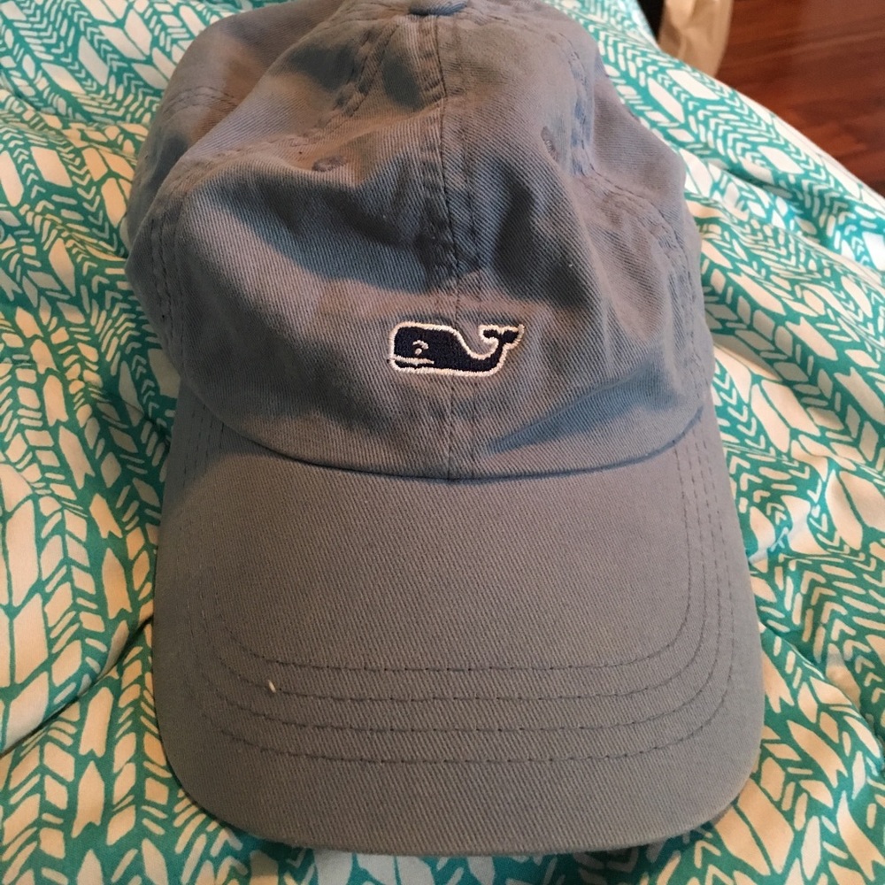 Vineyard vines hat