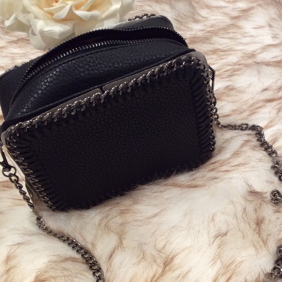 RESTOCKING SOON • Small Chain Black Crossbody Bag - Picture 2 of 7