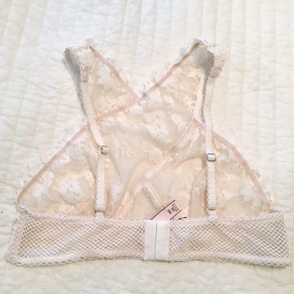 Victoria's Secret Dream Angels High Neck Lace Bra - Picture 5 of 5