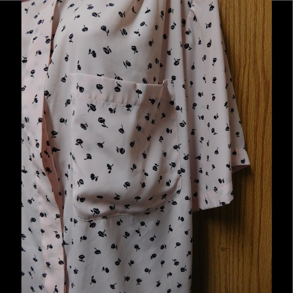 Chic Pink Blouse W/Flowers Printed - Pocket & Belt - Picture 3 of 4