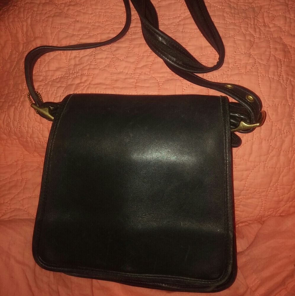 👜👜SOLD👜👜