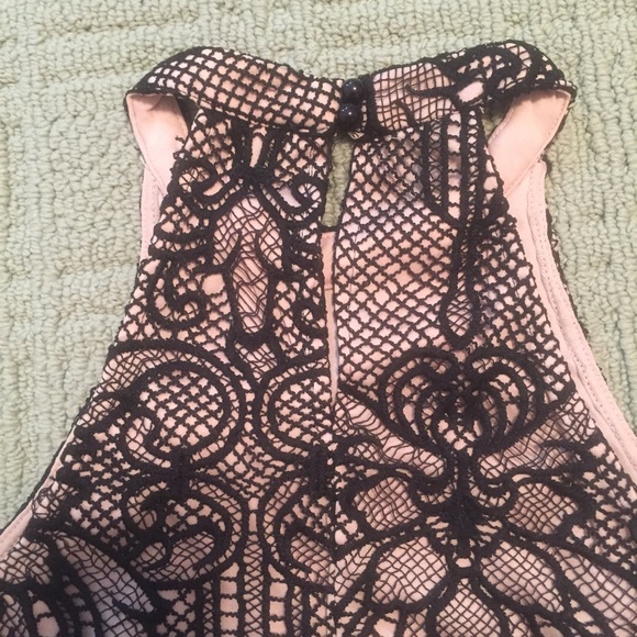 Francesca's two piece lace black and nude set - Picture 4 of 7